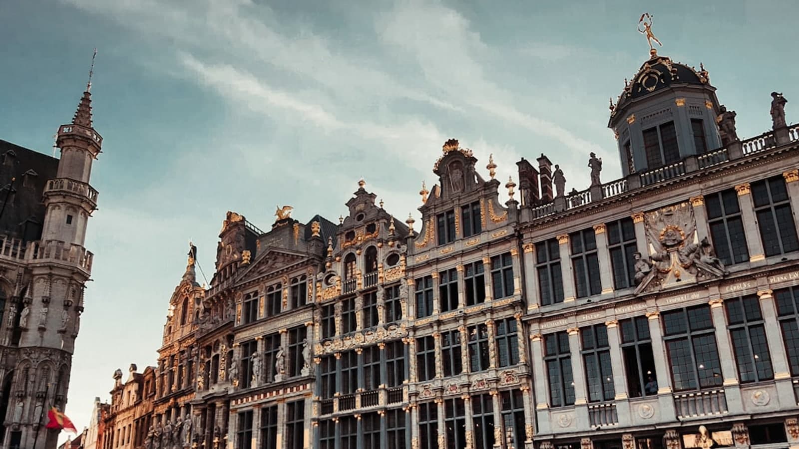 Photos a group of people standing in front of a building U2a8CuK0tHQ a of in of a flickch Unsplash a of in of a a of in of a a of in of a a… — contextual file photograph