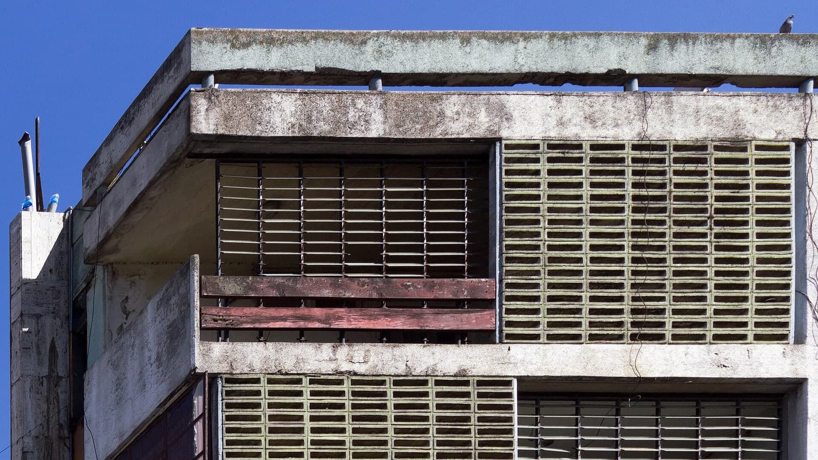 Wiki File:Shalom Shalome Apartment (Close Up of Facade) Up of The Chroniclers Wikimedia Commons Up of Up of The Up of Up of The Up of Up of… — contextual file photograph